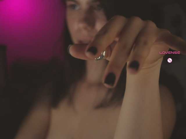 eniigmua live cam on BongaCams