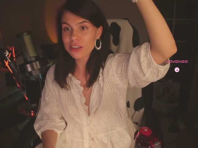 eniigmua live cam on BongaCams