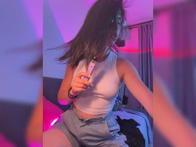 eniigmua live webcam show