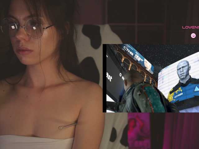 eniigmua live cam on BongaCams