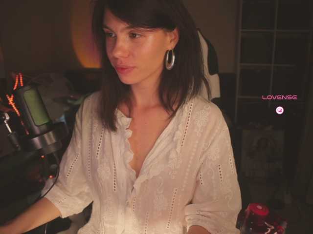 eniigmua live cam on BongaCams