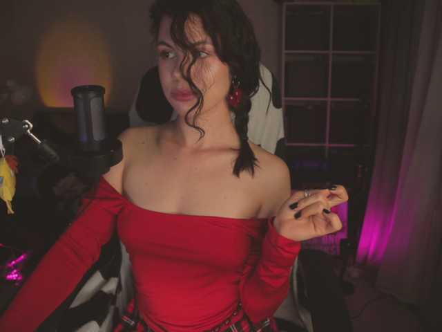 eniigmua live cam on BongaCams