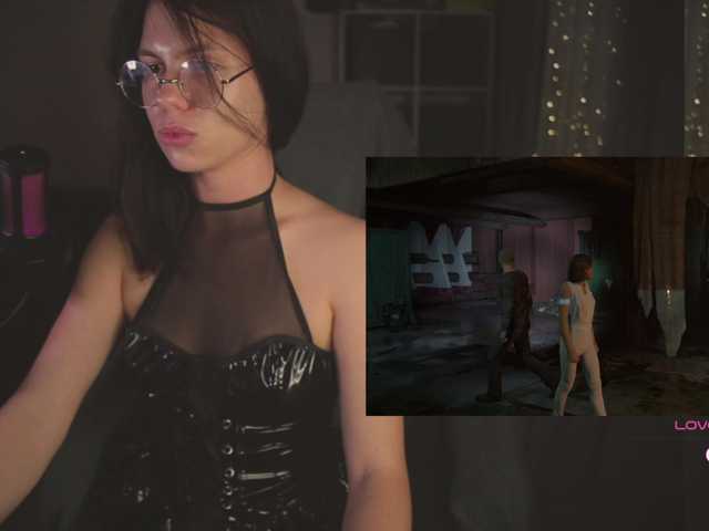 eniigmua live cam on BongaCams