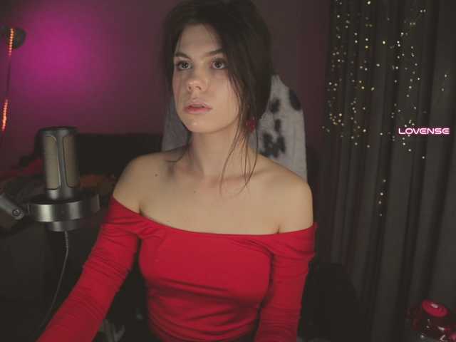 eniigmua live cam on BongaCams