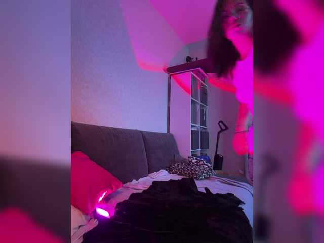 eniigmua live cam on BongaCams