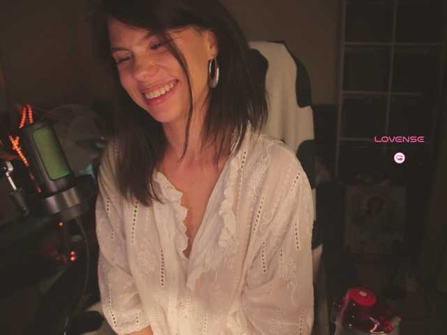 eniigmua live cam on BongaCams