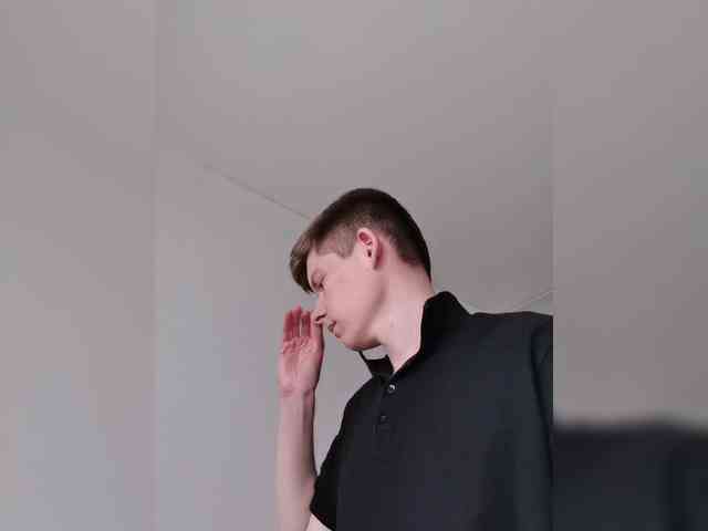 vladcat23 Live Webcam on BongaCams