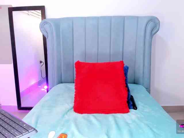 Chrisboy- Live Webcam on BongaCams