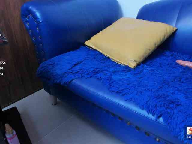 Skinny-Mature webcam