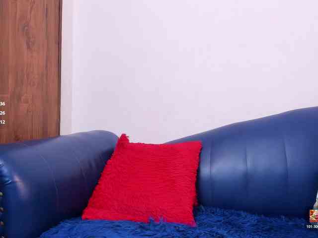 Skinny-Mature webcam