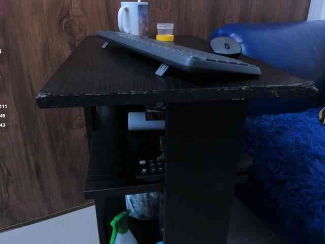 Skinny-Mature webcam