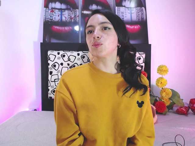 likaalittle — live female cam