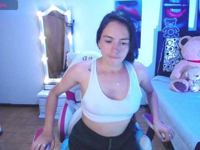likaalittle live cam on BongaCams