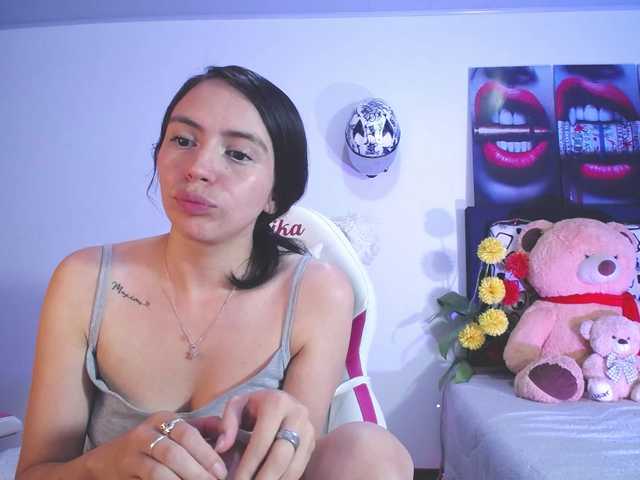 likaalittle live cam on BongaCams