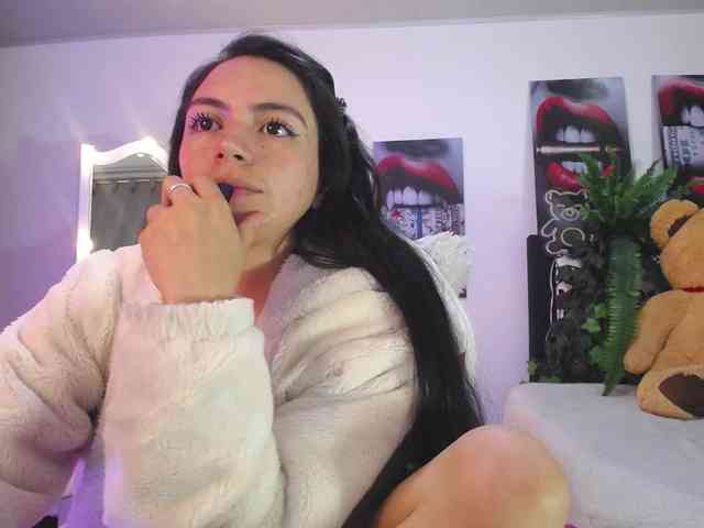 likaalittle webcam