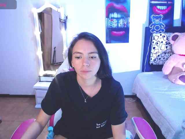 likaalittle webcam