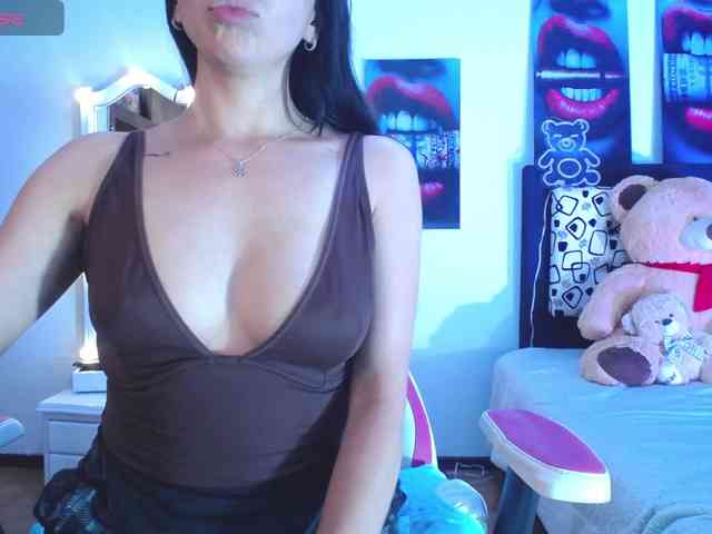 likaalittle webcam