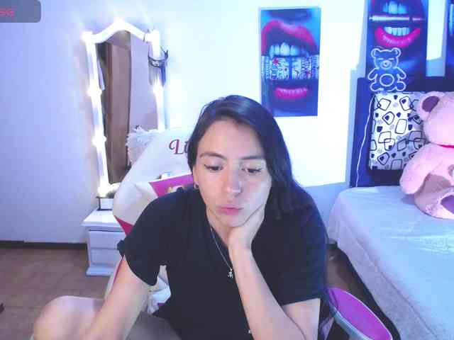 likaalittle webcam