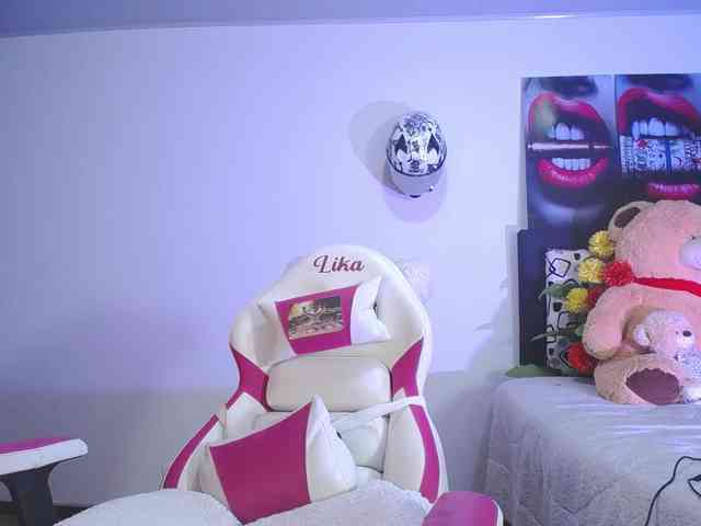 likaalittle webcam