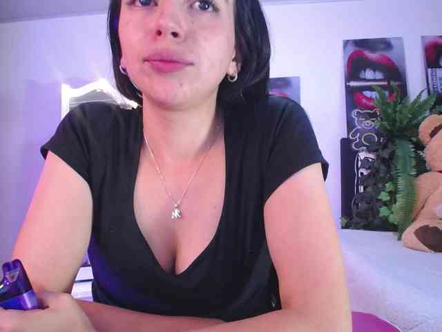 likaalittle webcam