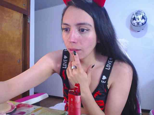likaalittle webcam