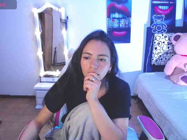 likaalittle webcam