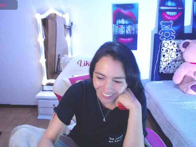 likaalittle webcam
