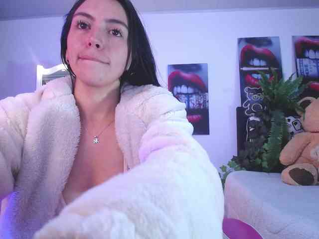 likaalittle webcam