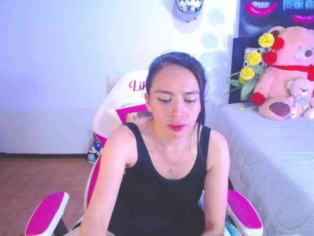 likaalittle webcam