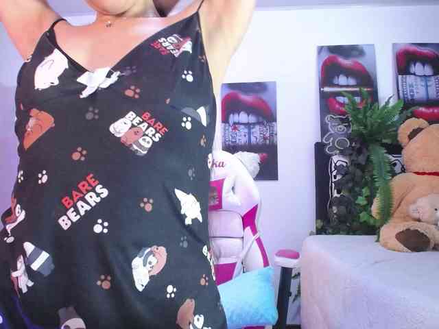 likaalittle webcam