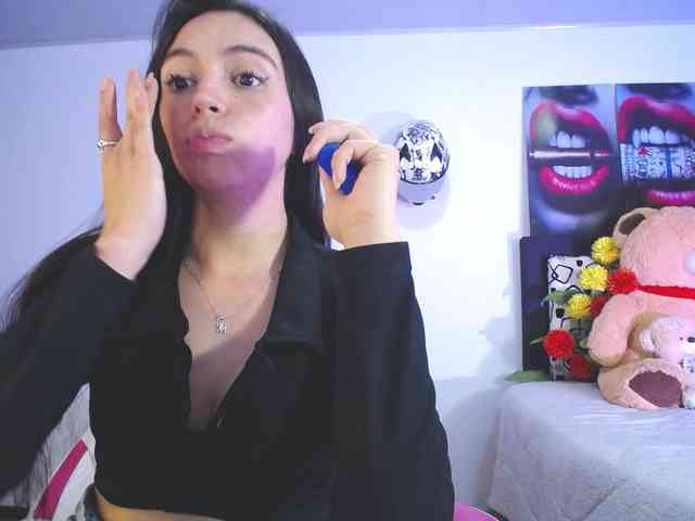 likaalittle webcam