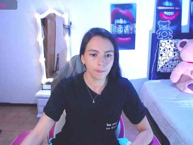likaalittle webcam