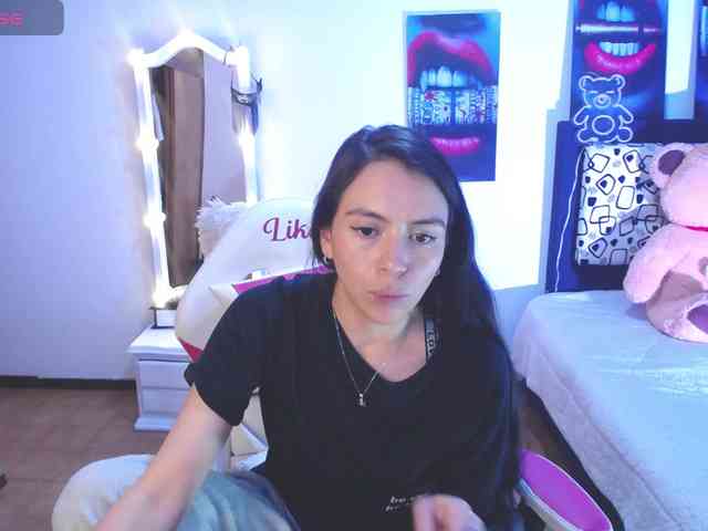 likaalittle webcam