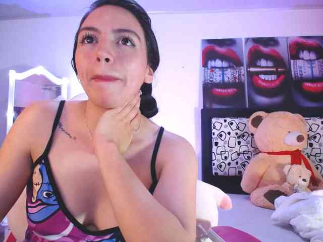 likaalittle webcam