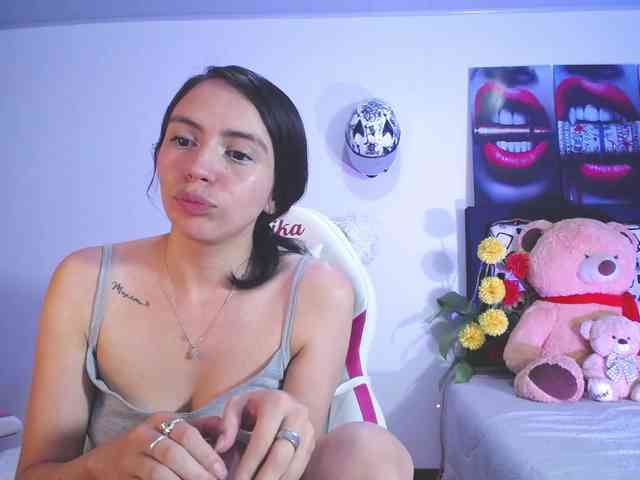 likaalittle webcam