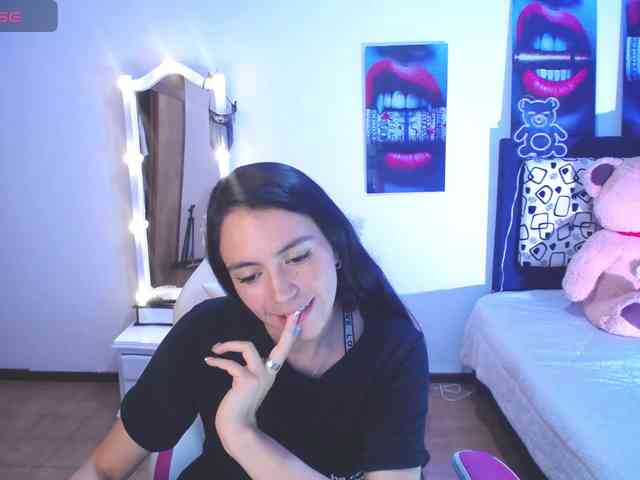 likaalittle webcam