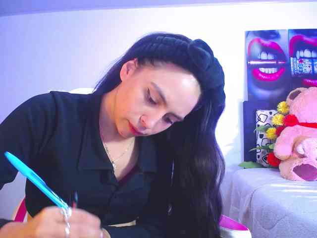 likaalittle webcam