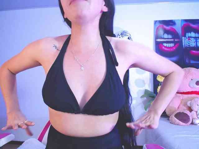 likaalittle webcam