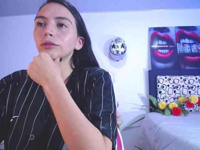likaalittle webcam
