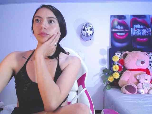 likaalittle webcam