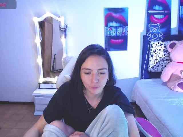 likaalittle webcam