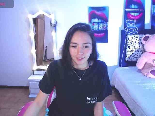 likaalittle webcam