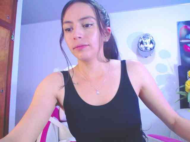 likaalittle webcam