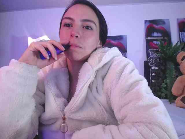 likaalittle webcam