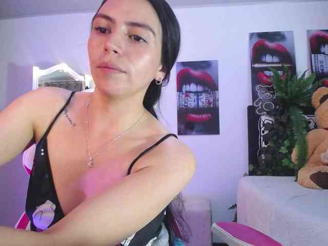 likaalittle webcam