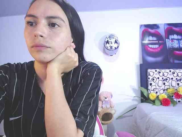 likaalittle webcam