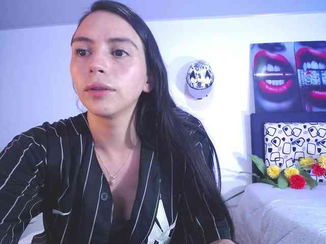 likaalittle webcam