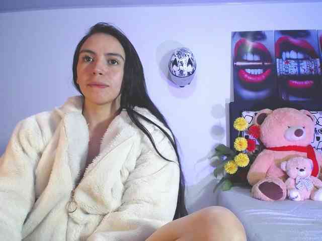 likaalittle webcam