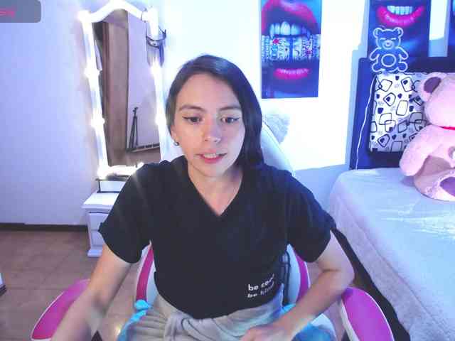 likaalittle webcam