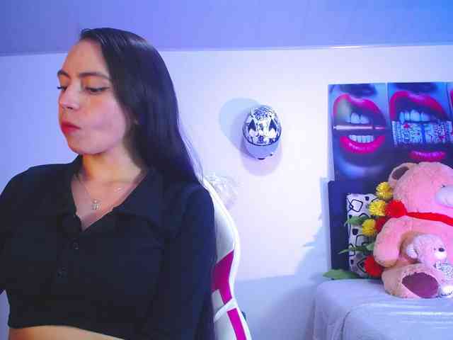 likaalittle webcam